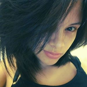 Meet your Posher, Ileana